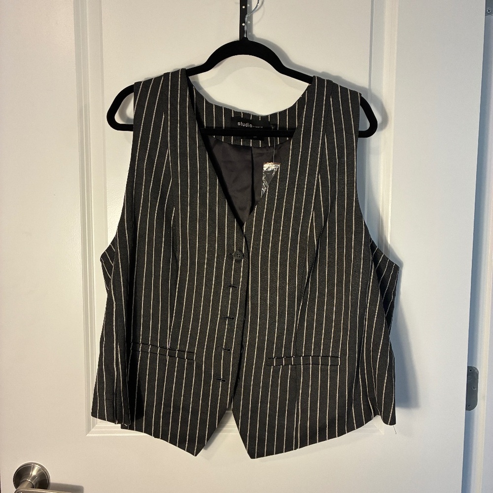 Torrid Size 3 Studio Luxe Ponte Tailored Vest